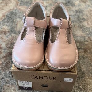 L'Amour Selina t-strap Blush Pink Shoes size 11 VGUC